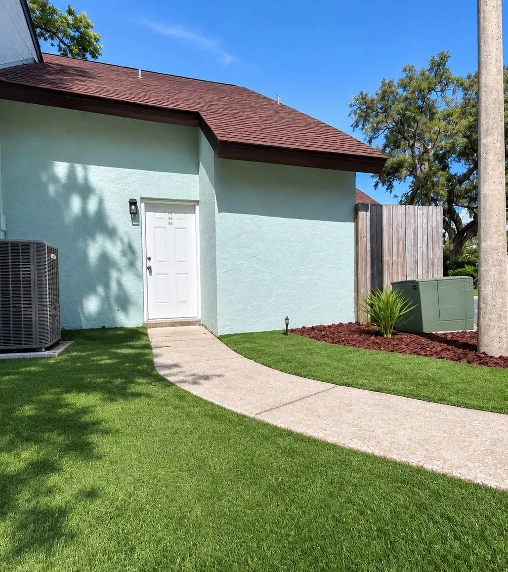 12414 TOUCHTON DR #98, Tampa, FL 33617