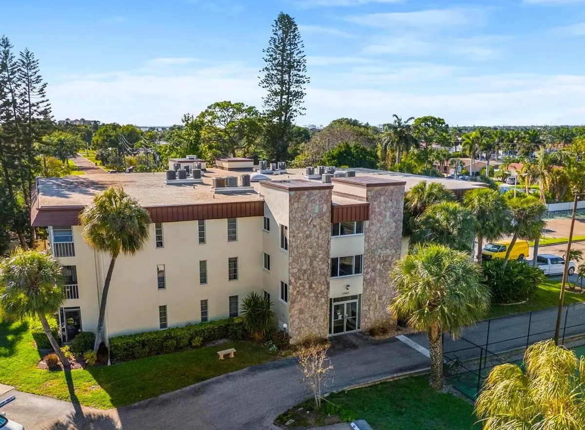 4901 38TH WAY S #7C, St Petersburg, FL 33711