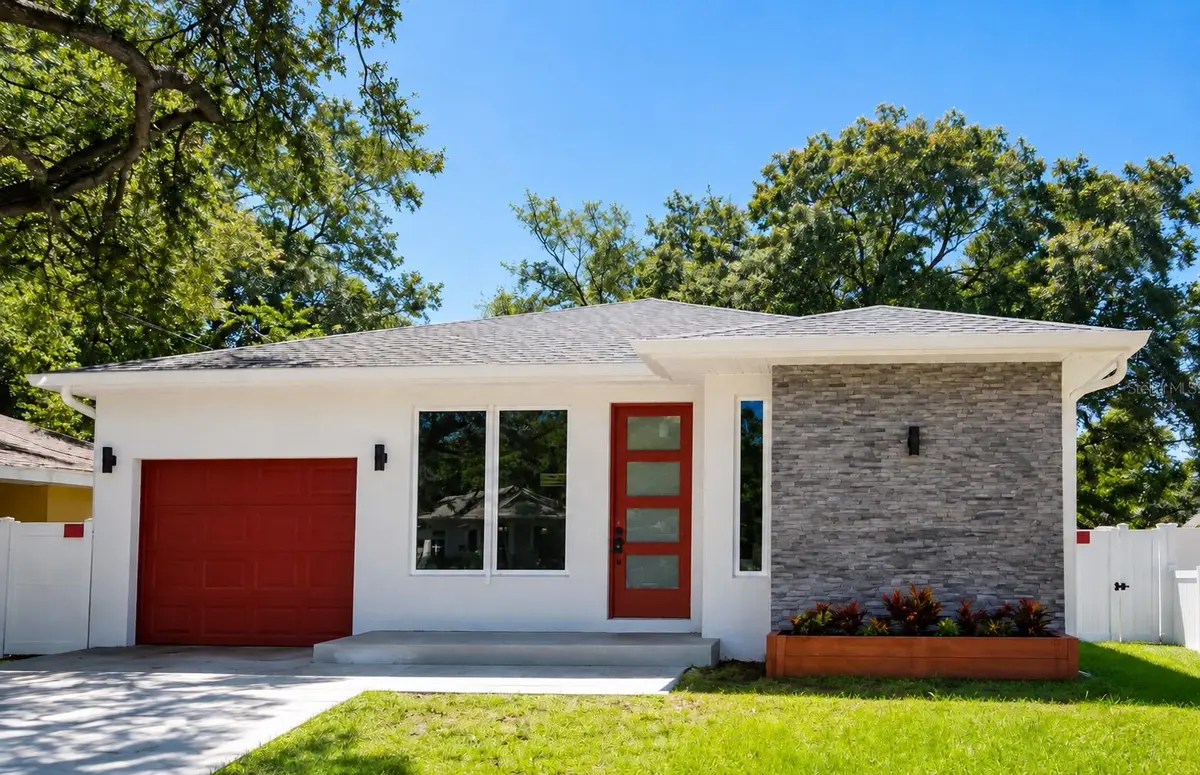3203 E DIANA ST, Tampa, FL 33610
