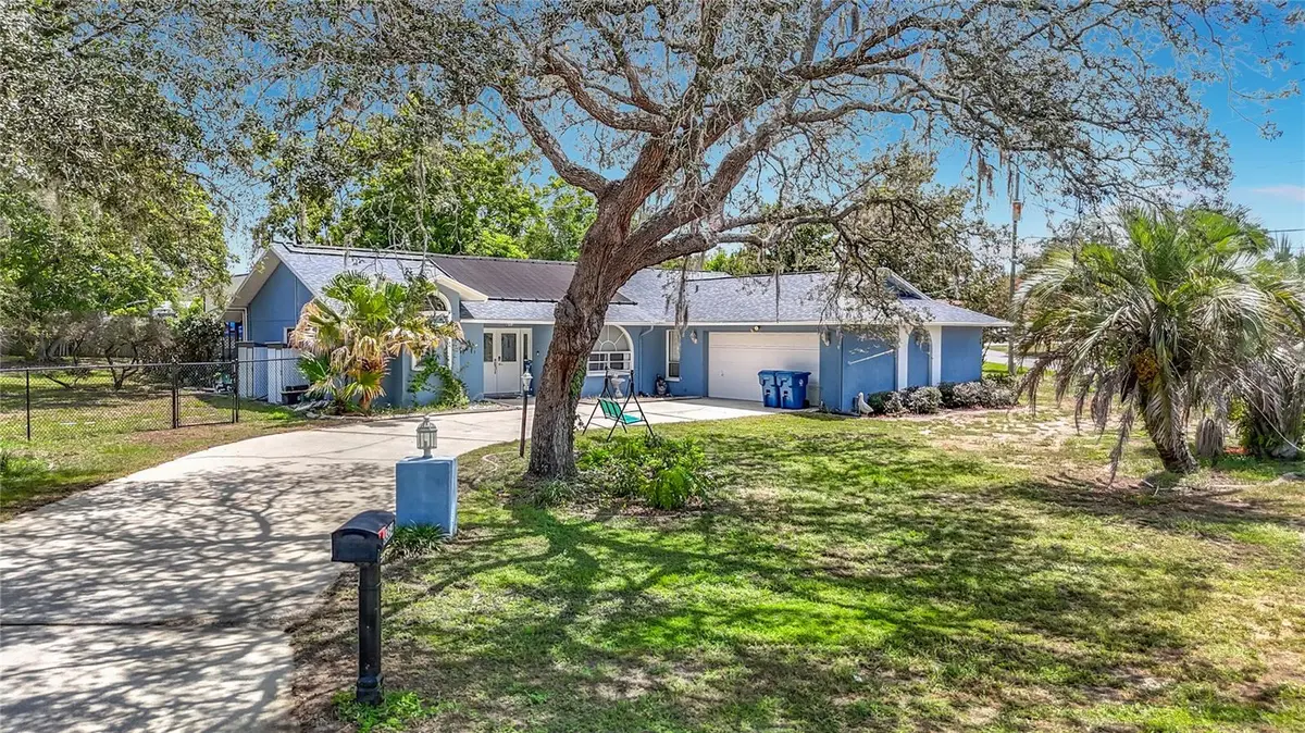 8354 WHITE PINE AVE, Brooksville, FL 34613