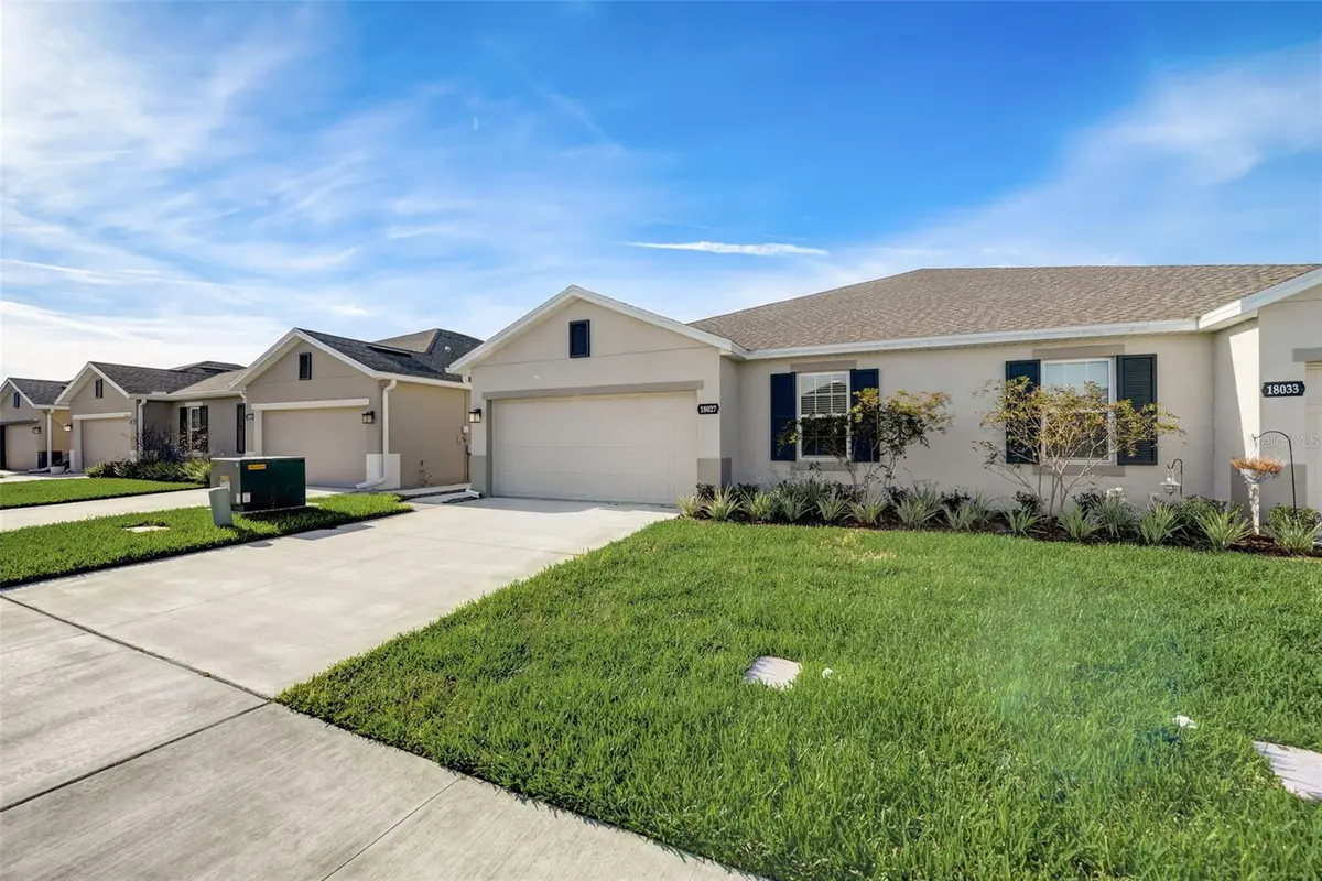 18027 TURNING LEAF CIR, Land O Lakes, FL 34638