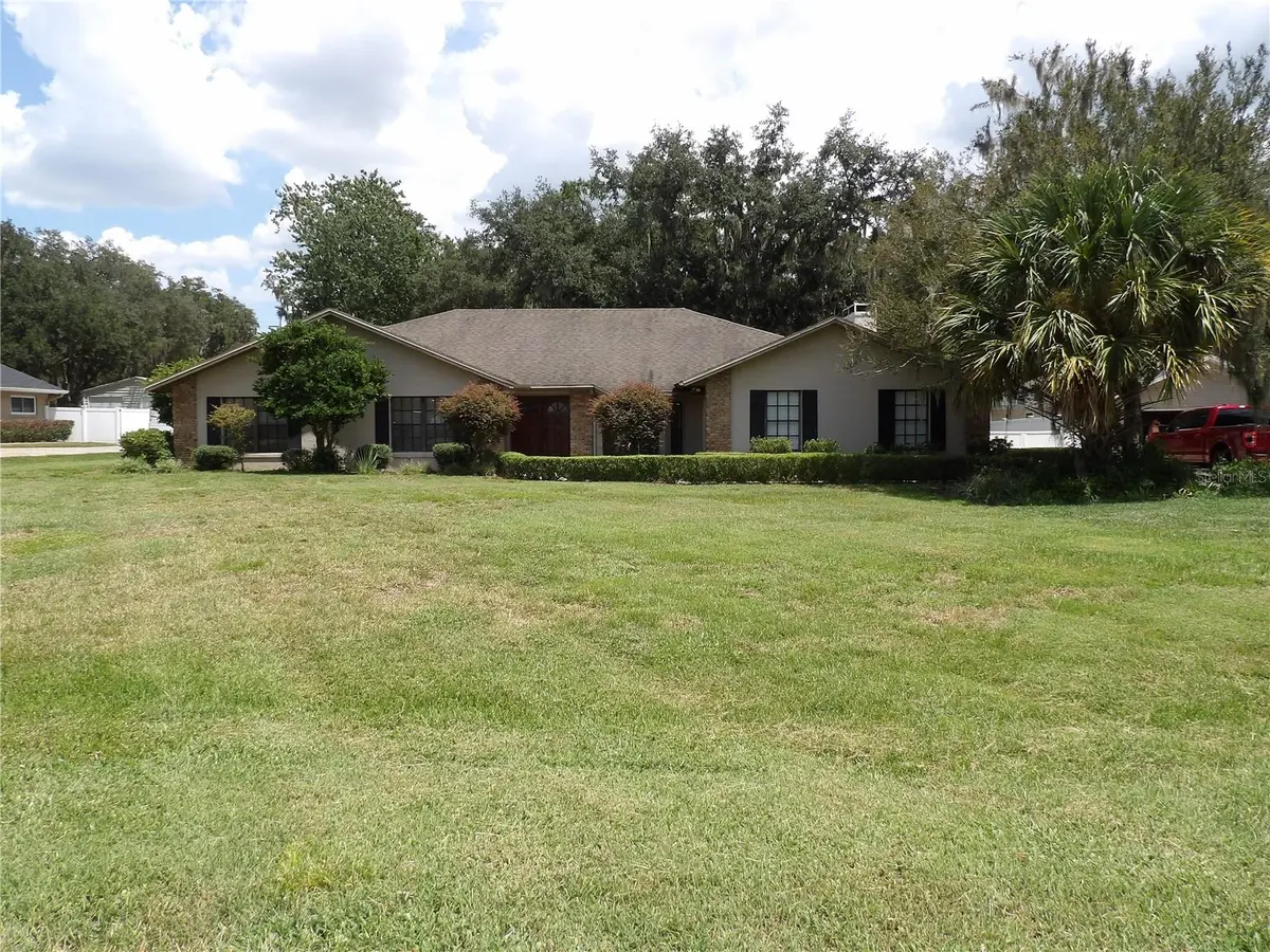 6282 FORESTWOOD DR E, Lakeland, FL 33811