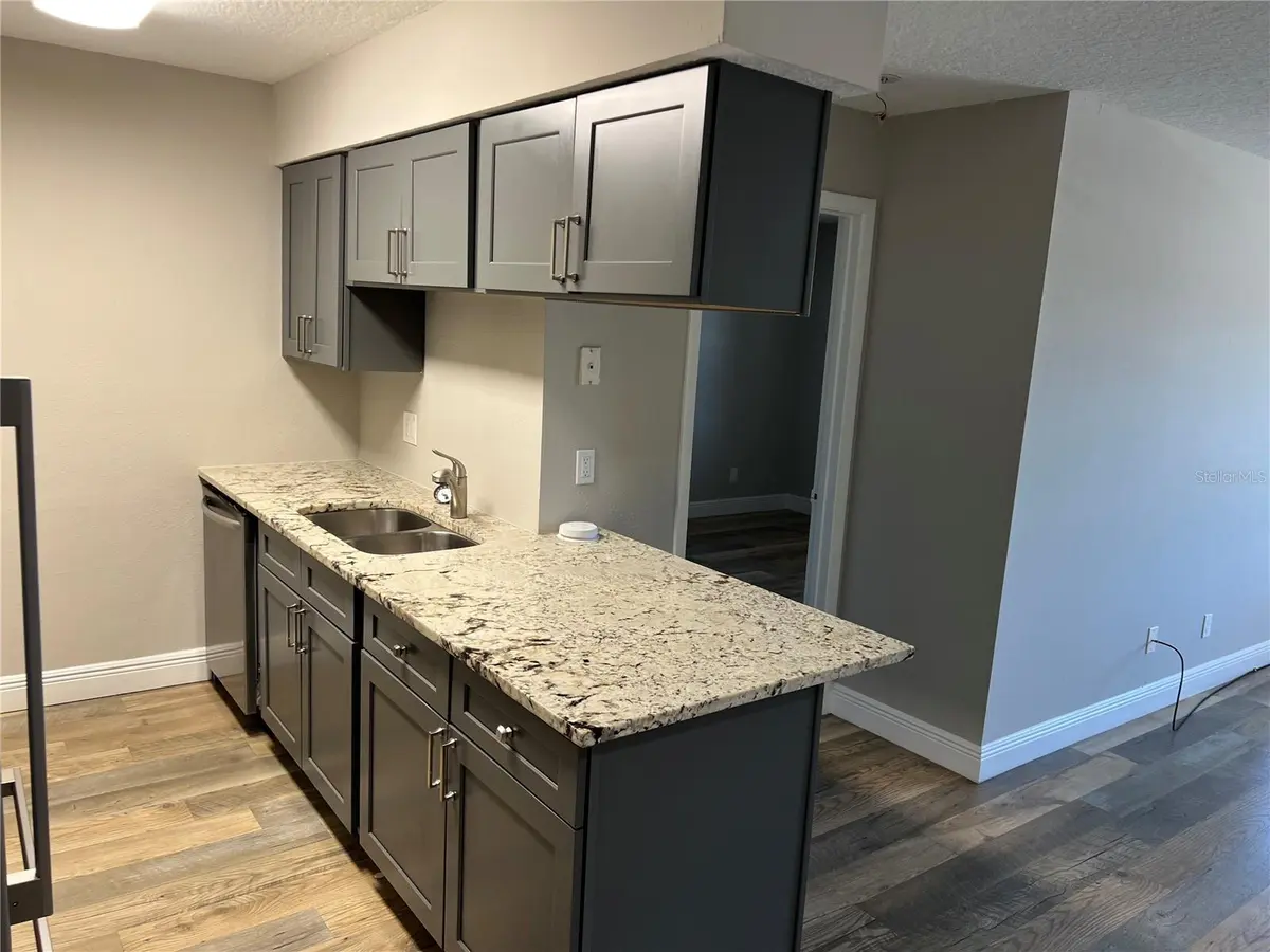 208 RED CEDAR PL #208, Brandon, FL 33510