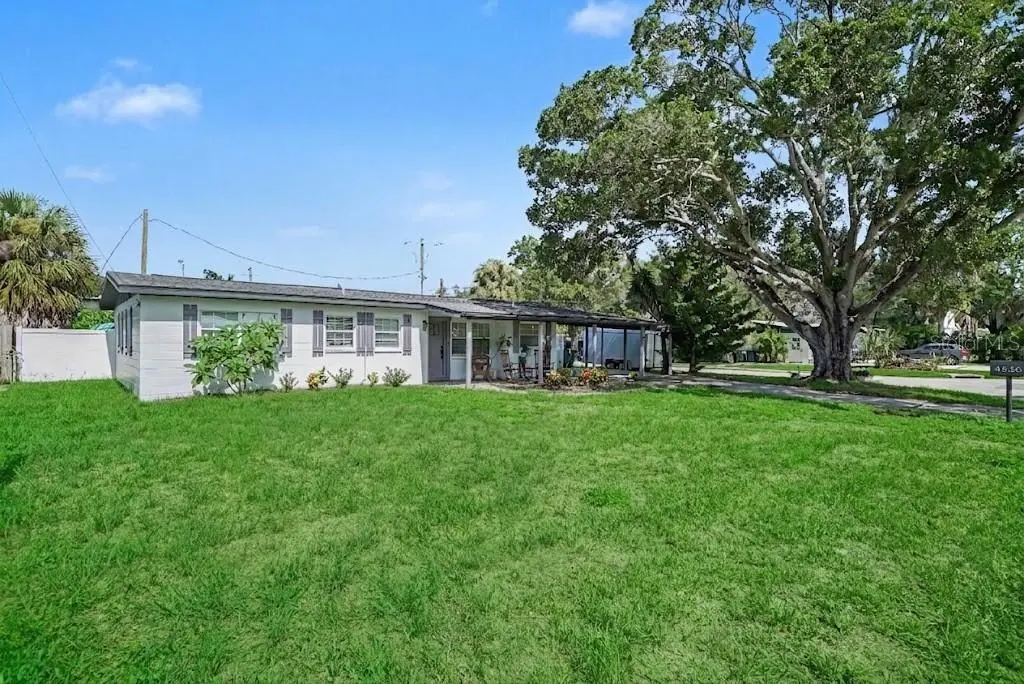 4636 W BAY COURT AVE, Tampa, FL 33611