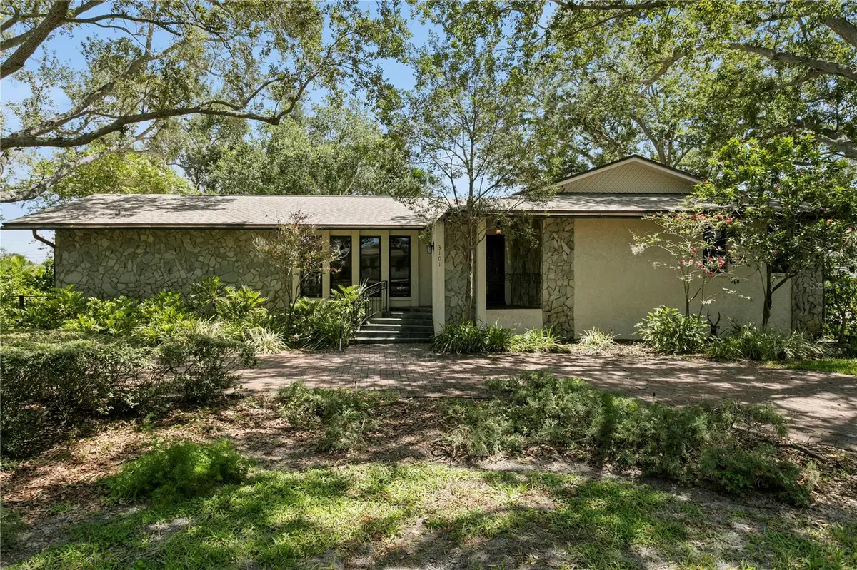 3101 WALNUT ST NE, St Petersburg, FL 33704