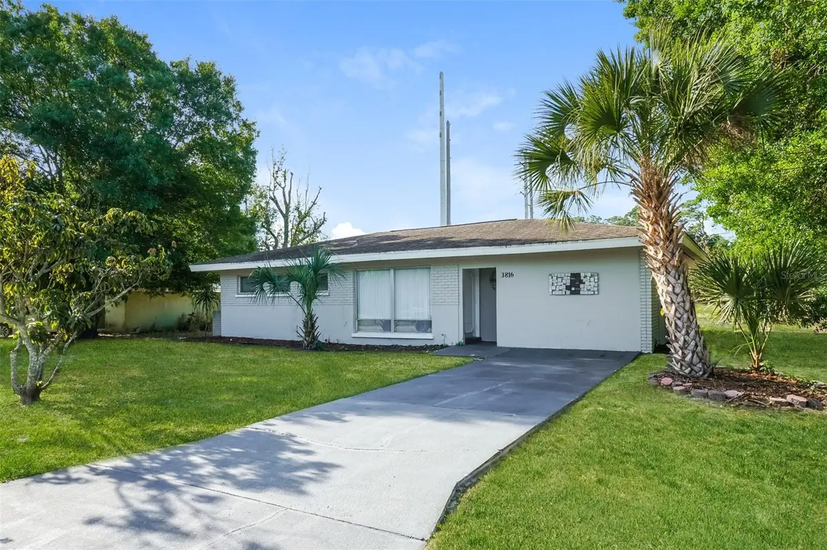 3816 MELGERT LN, Sarasota, FL 34235