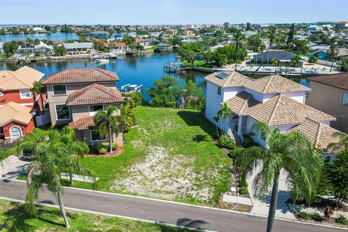 873 SYMPHONY ISLES BLVD, Apollo Beach, FL 33572