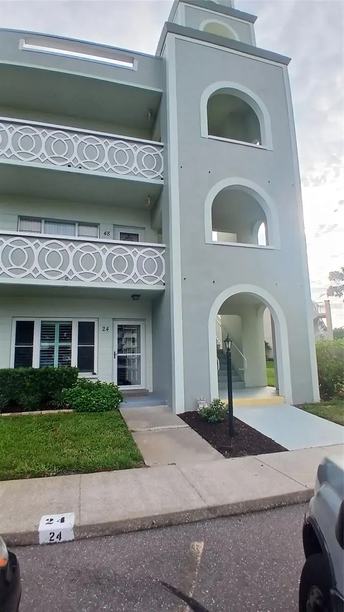 2256 PHILIPPINE DR #72, Clearwater, FL 33763
