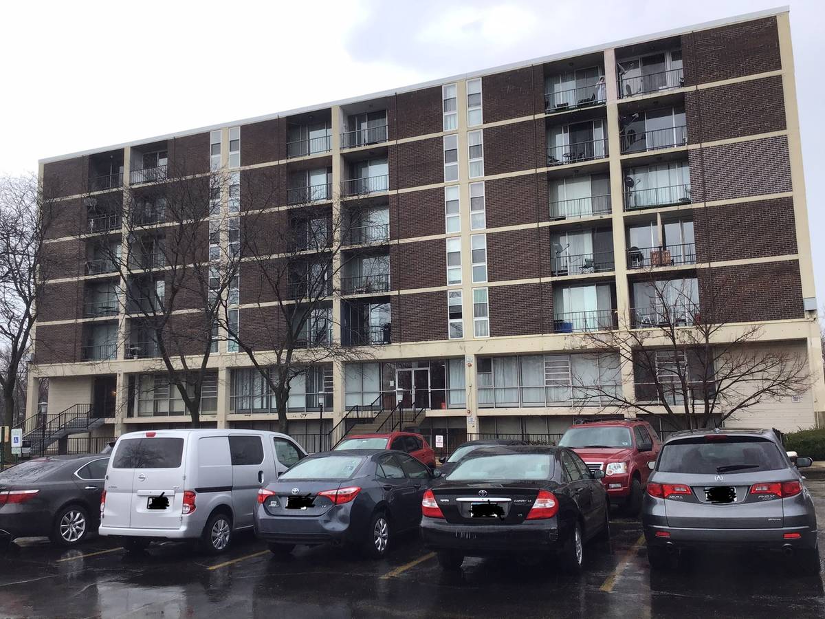 1043 S YORK RD #107, Bensenville, IL 60106