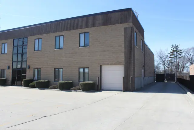 600 County Line RD #1N, Bensenville, IL 60106