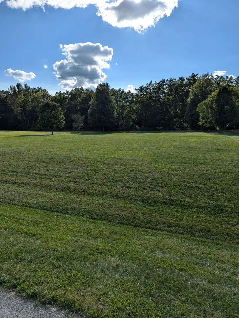 10817 Hill Crest LN, Marengo, IL 60152