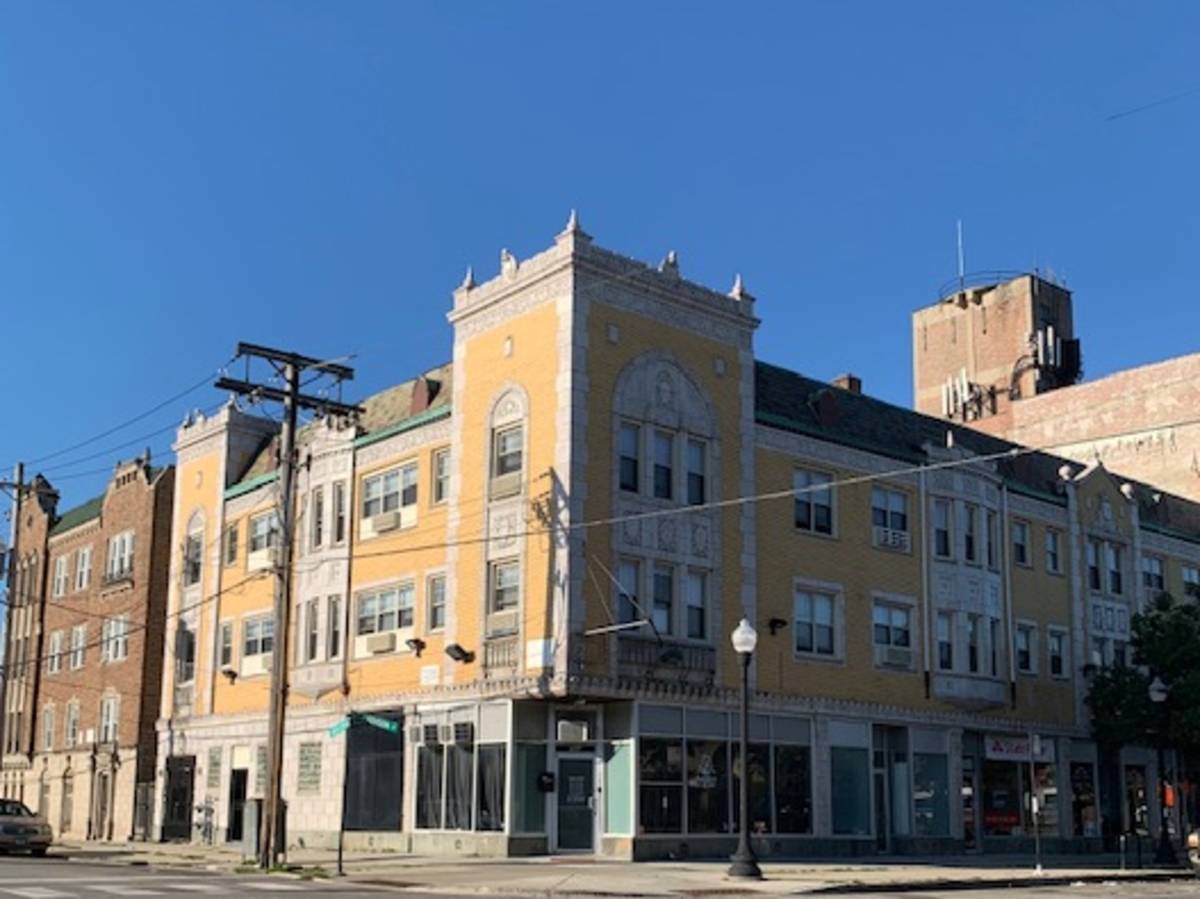 5937 W Madison ST, Chicago, IL 60644