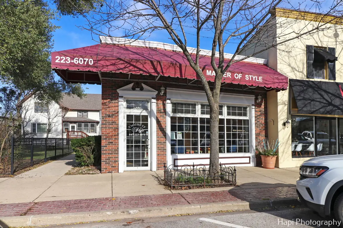 132 Center ST, Grayslake, IL 60030