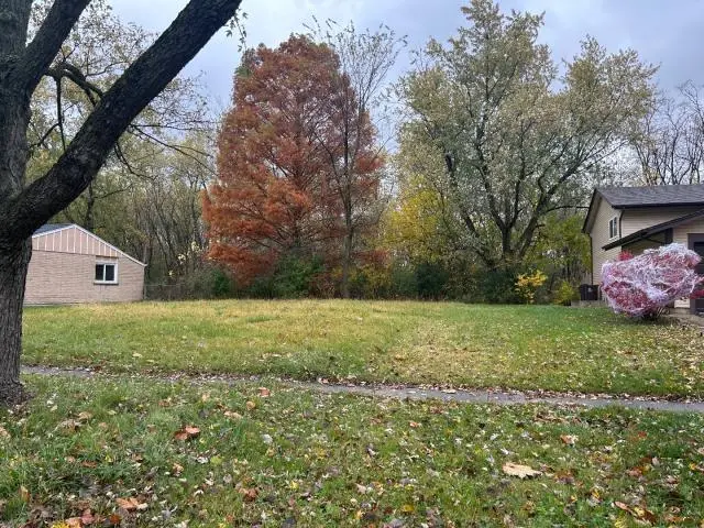 735 Union DR, University Park, IL 60484