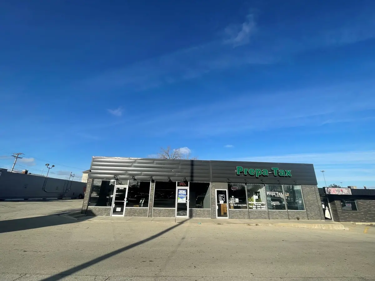 2850 Belvidere RD, Waukegan, IL 60085