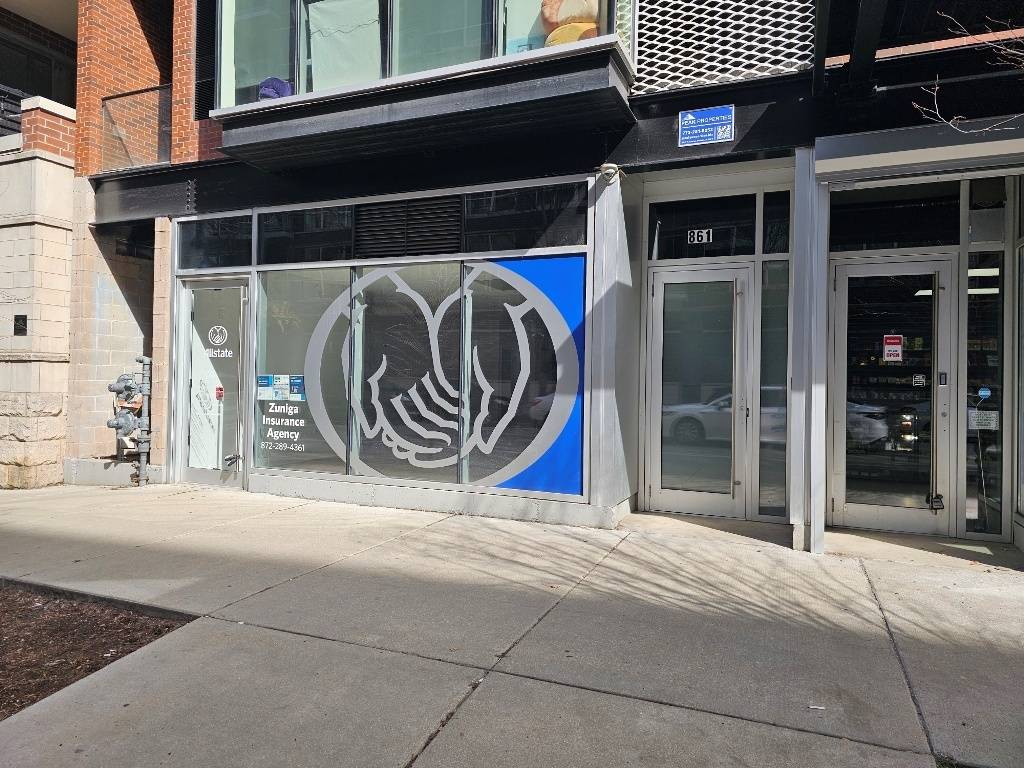 861 N Larrabee ST, Chicago, IL 60610