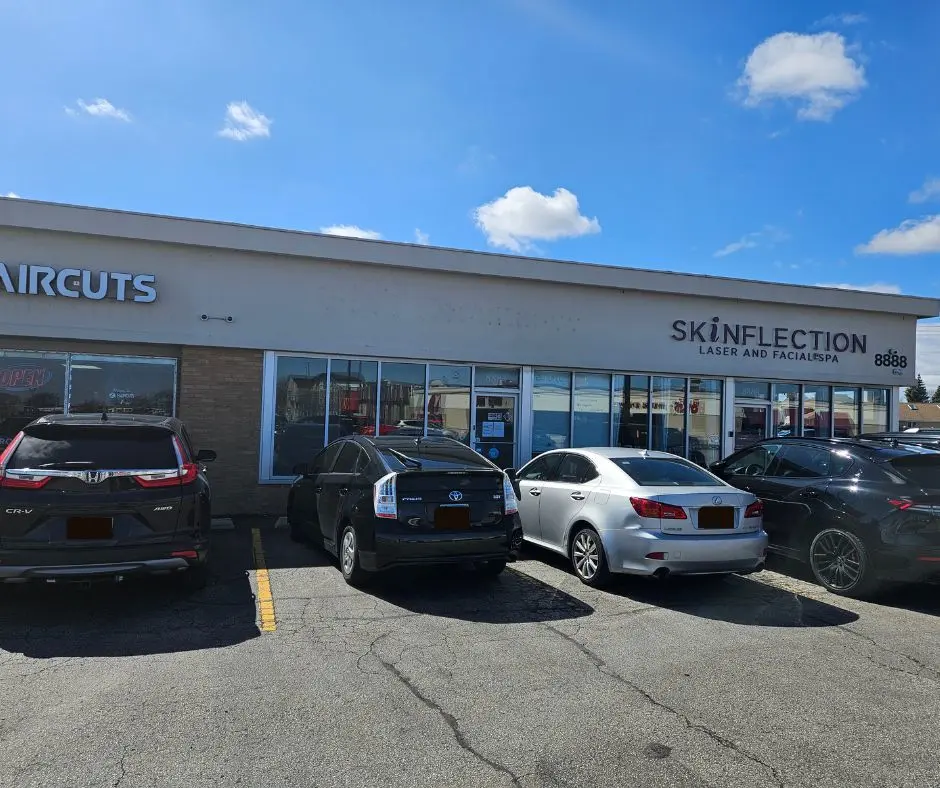 8884 N Milwaukee AVE, Niles, IL 60714