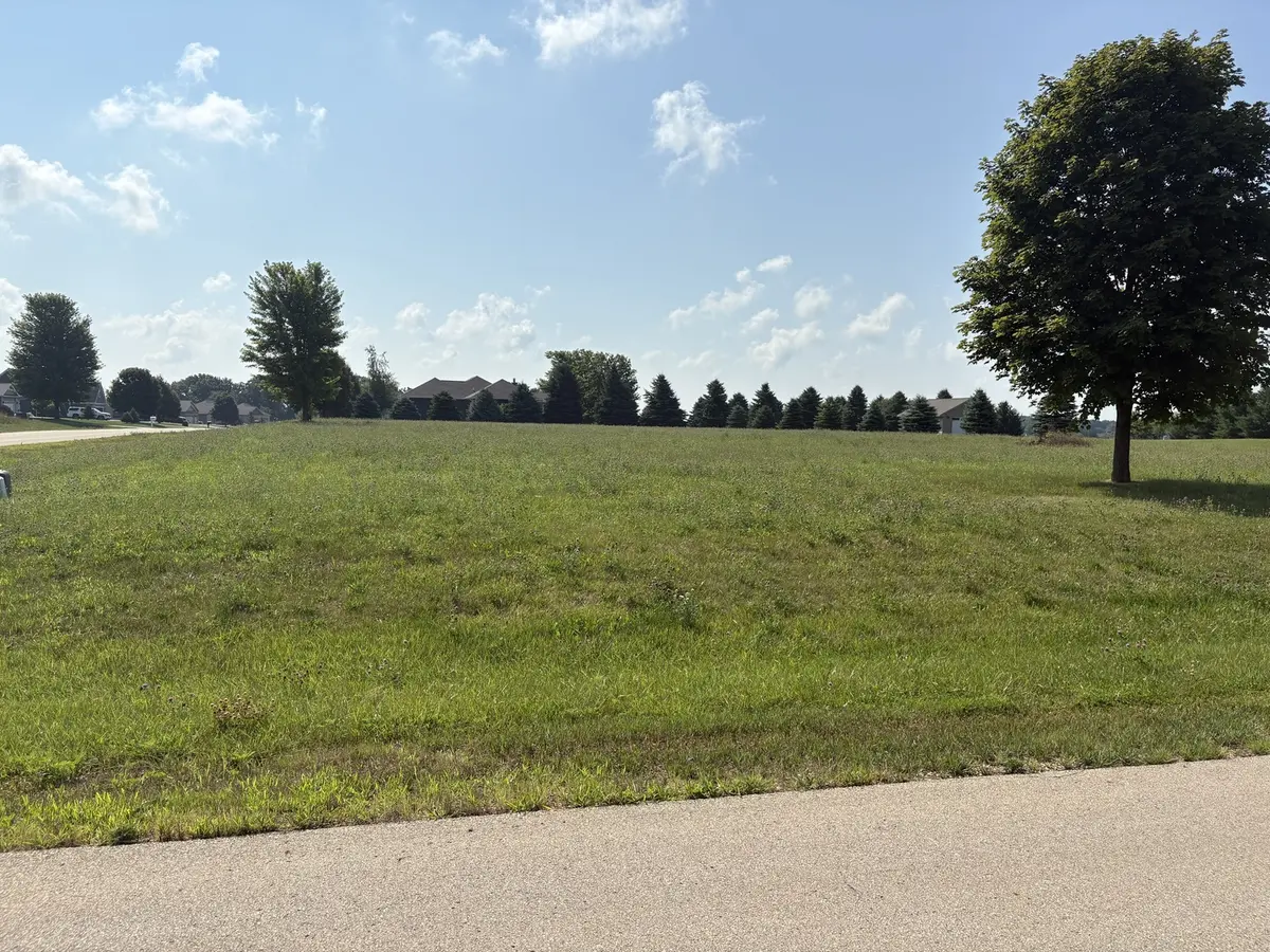 14 Richard RD, Rochelle, IL 61068