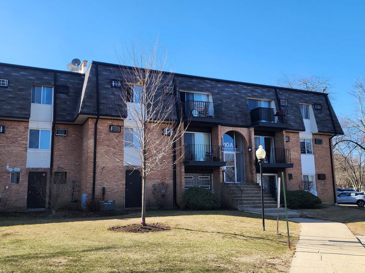 10A E DUNDEE QUARTER DR #306, Palatine, IL 60074