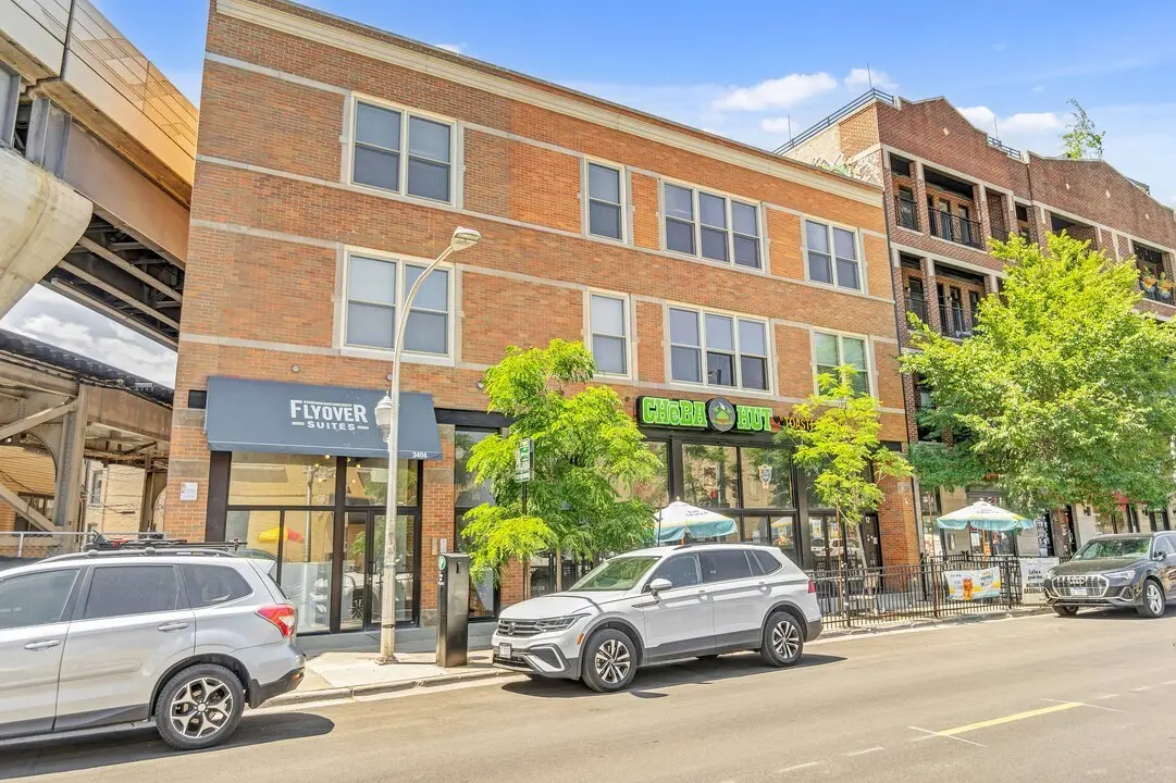3404 N Sheffield AVE #A, Chicago, IL 60613
