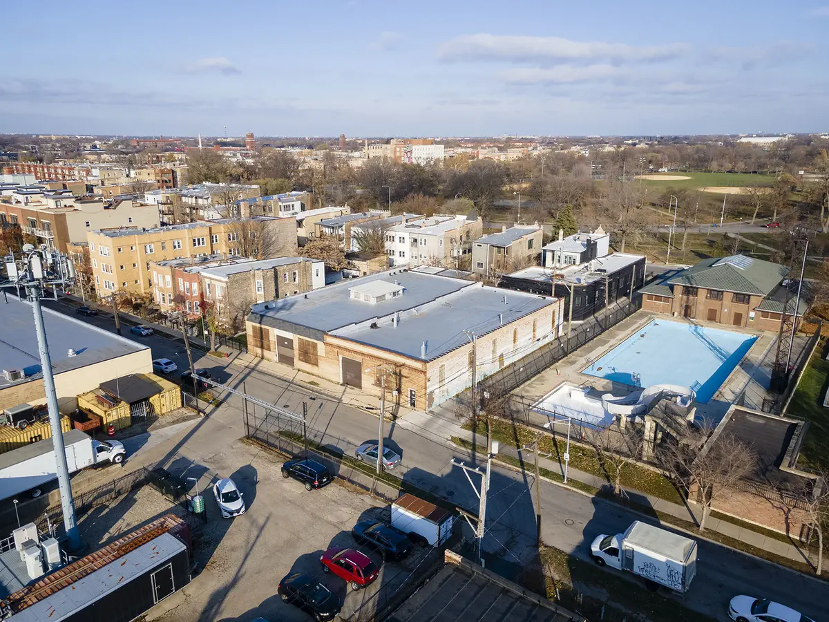 3056 W Walton ST, Chicago, IL 60622