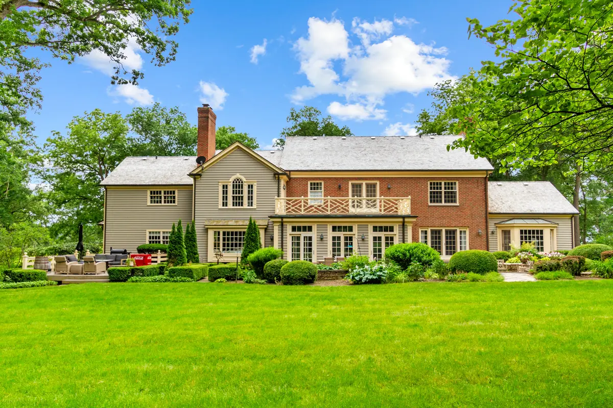 7208 White Oaks RD, Harvard, IL 60033