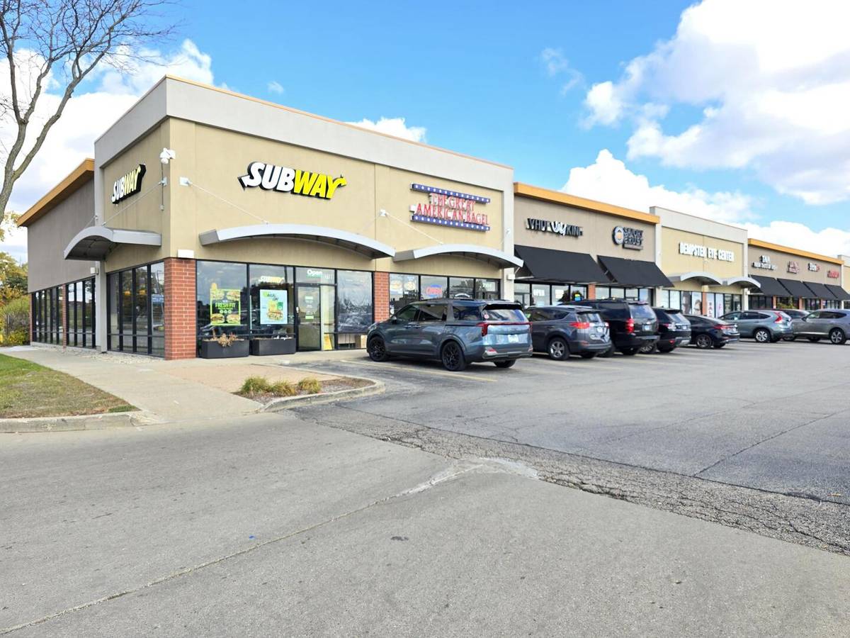 7182 Dempster ST, Morton Grove, IL 60053