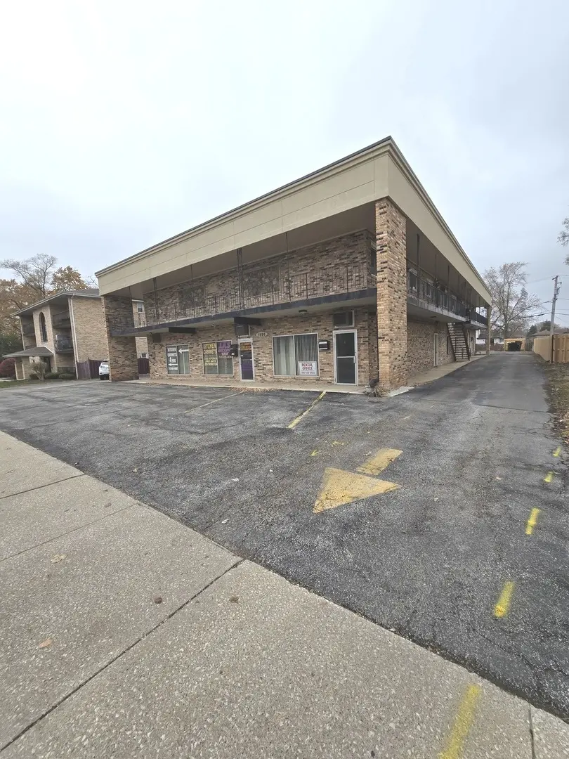 7926 W 103 ST #A, Palos Hills, IL 60465