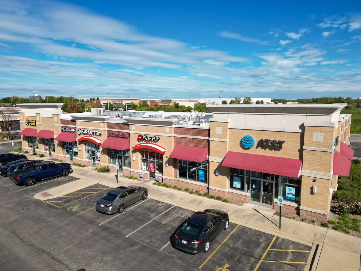 277 S Weber RD, Romeoville, IL 60446