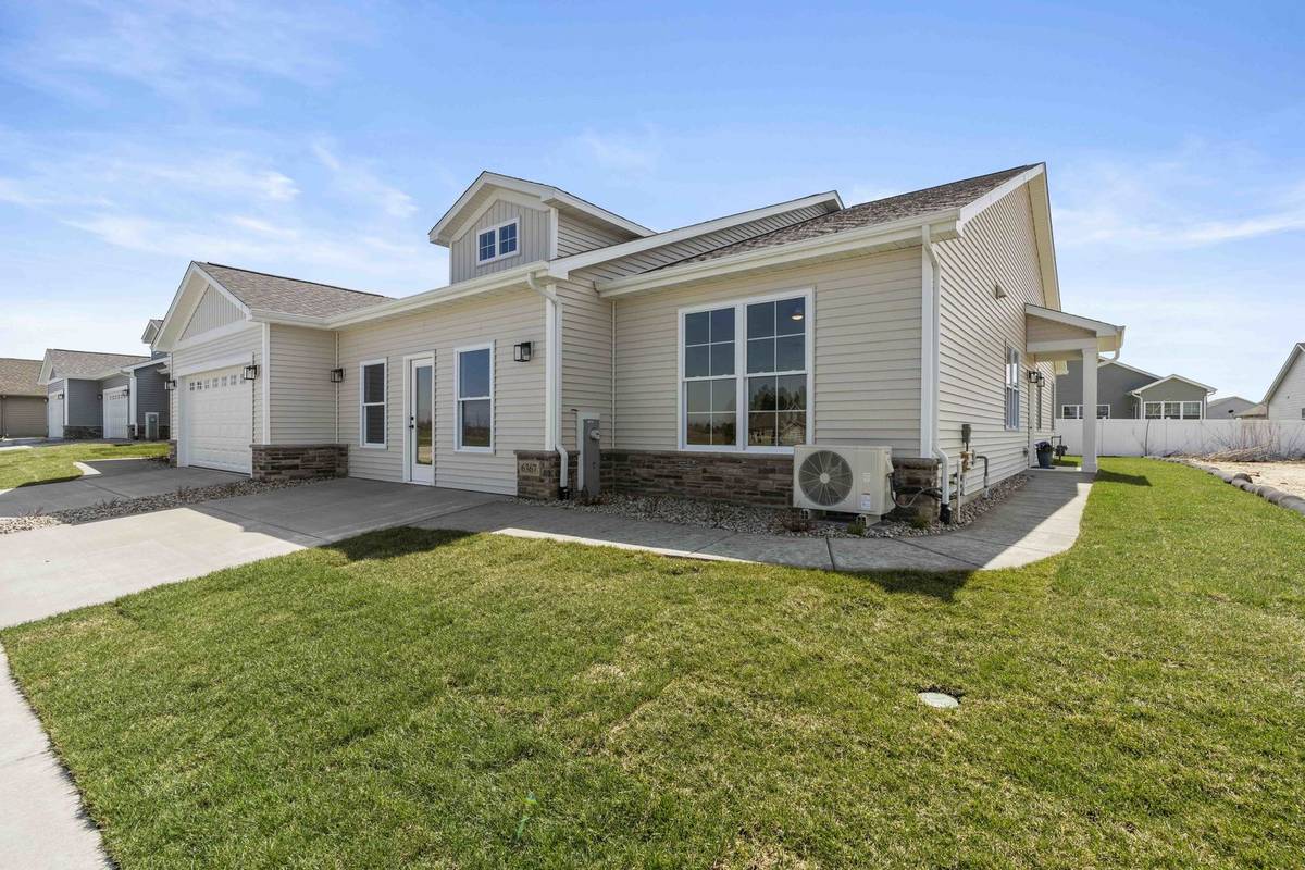6367 Jasmine AVE, Portage, IN 46368