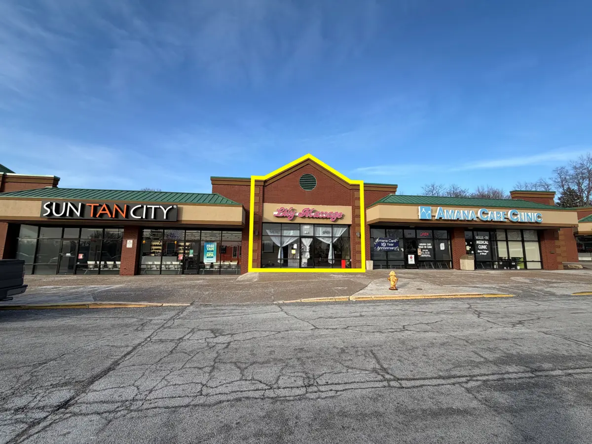 2140 W KIMBERLY RD #14, Davenport, IA 52806