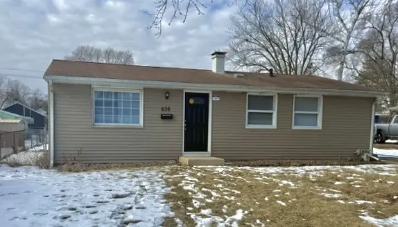 636 Jefferson AVE, Carpentersville, IL 60110
