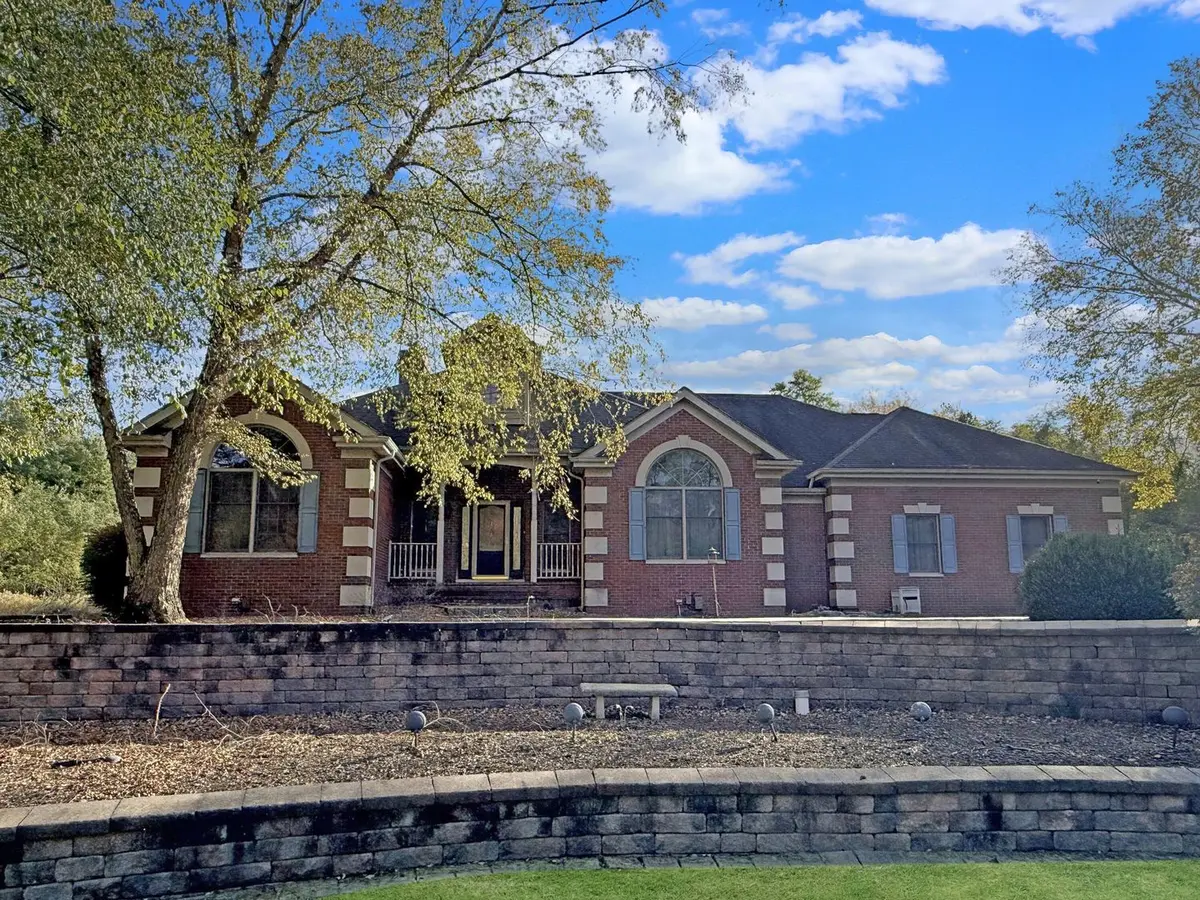8855 E 93rd AVE, Crown Point, IN 46307