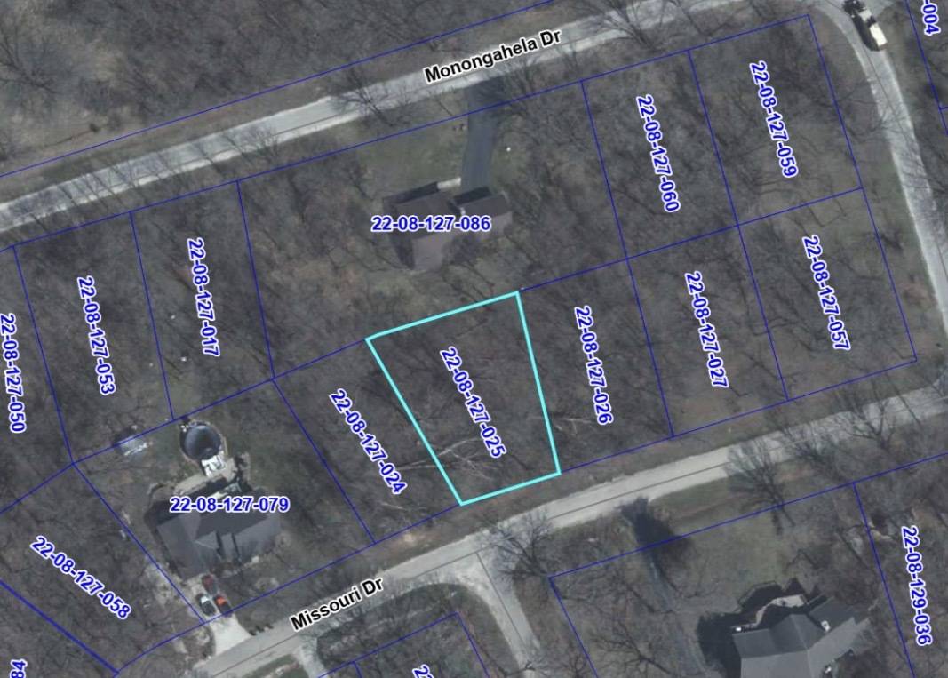 923 Missouri DR, Dixon, IL 61021