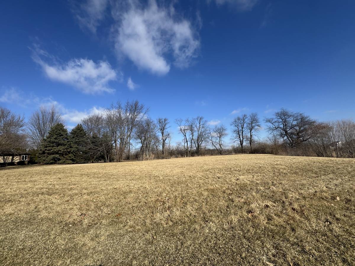 Lot 11 Ellwood Greens RD, Genoa, IL 60135