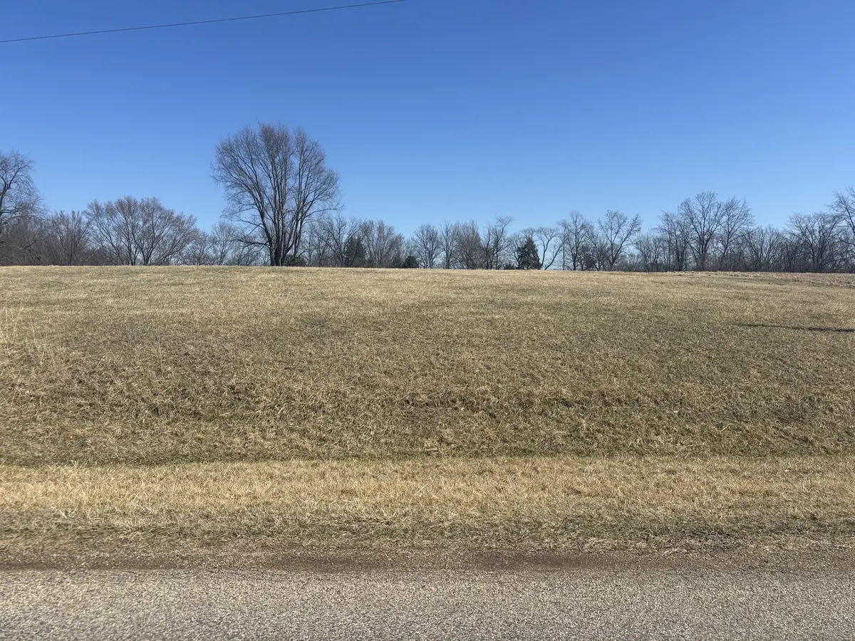 1315/1316 Hidden Valley DR, Varna, IL 61375