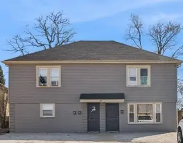 43 Clay AVE, Highwood, IL 60040