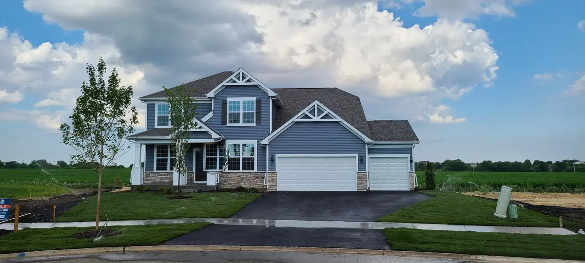 1715 Lewis DR, Deerfield, IL 60015