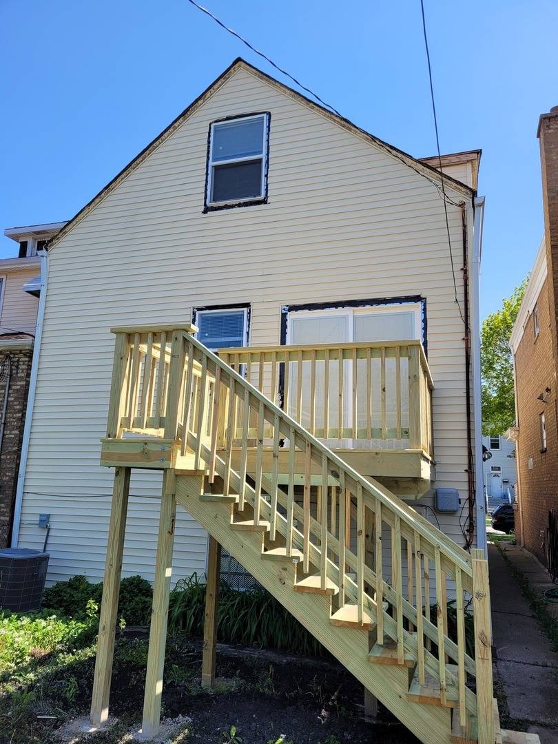 1324 East AVE, Berwyn, IL 60402