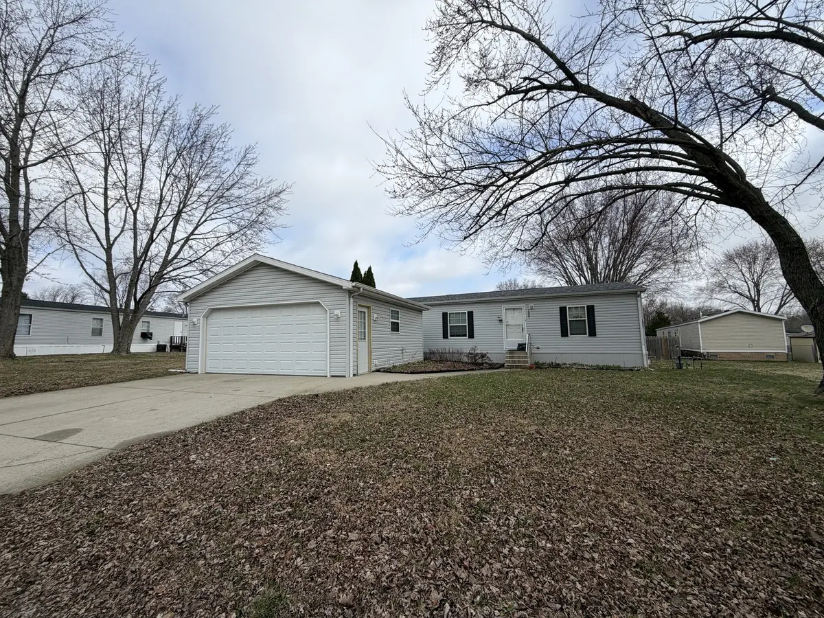 1867 Liberty AVE, Urbana, IL 61802