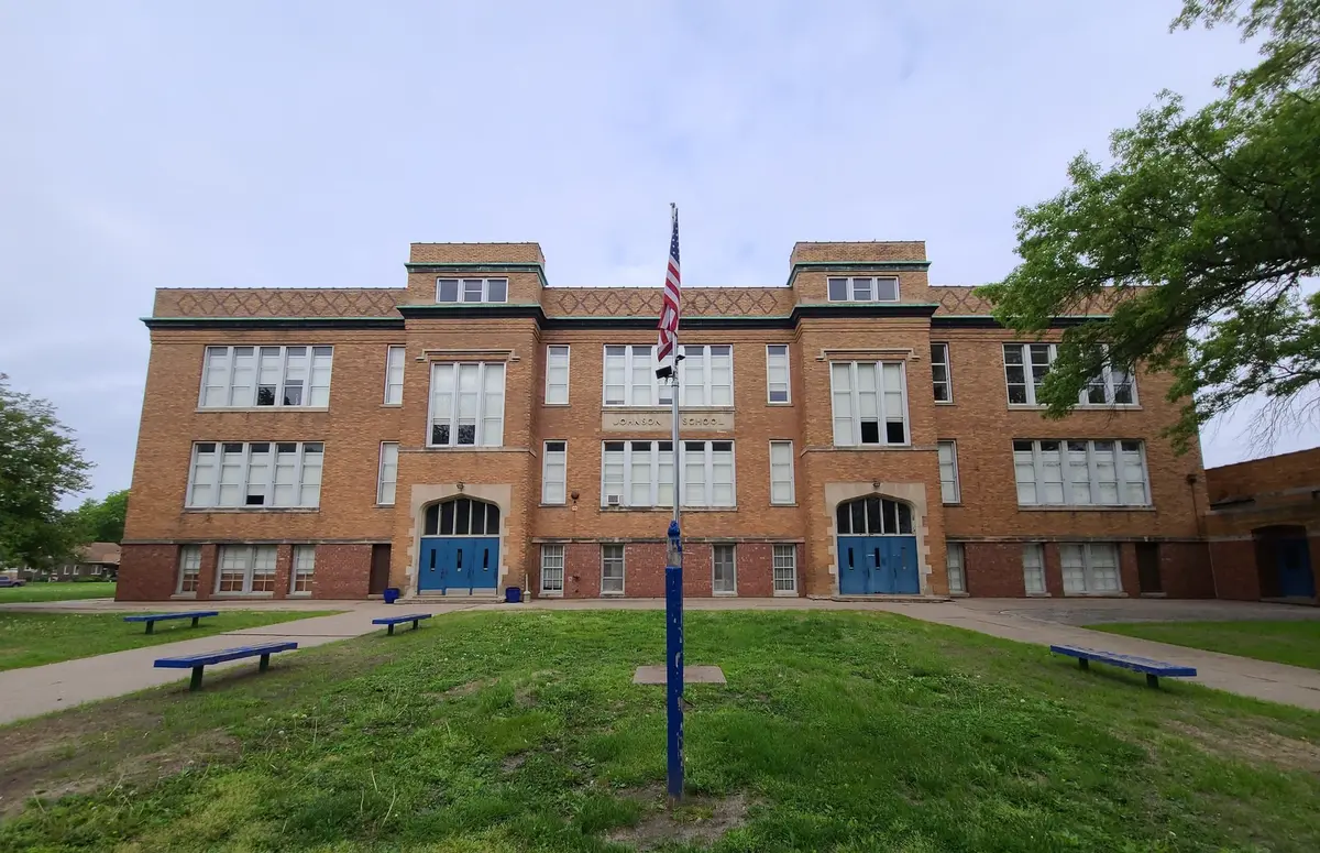 1730 WILKES AVE #33, Davenport, IA 52804