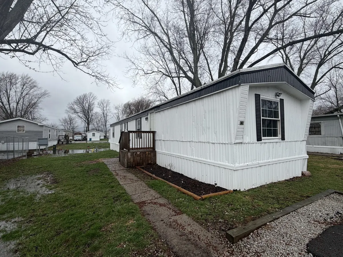 300 Spelter AVE #79, Danville, IL 61832
