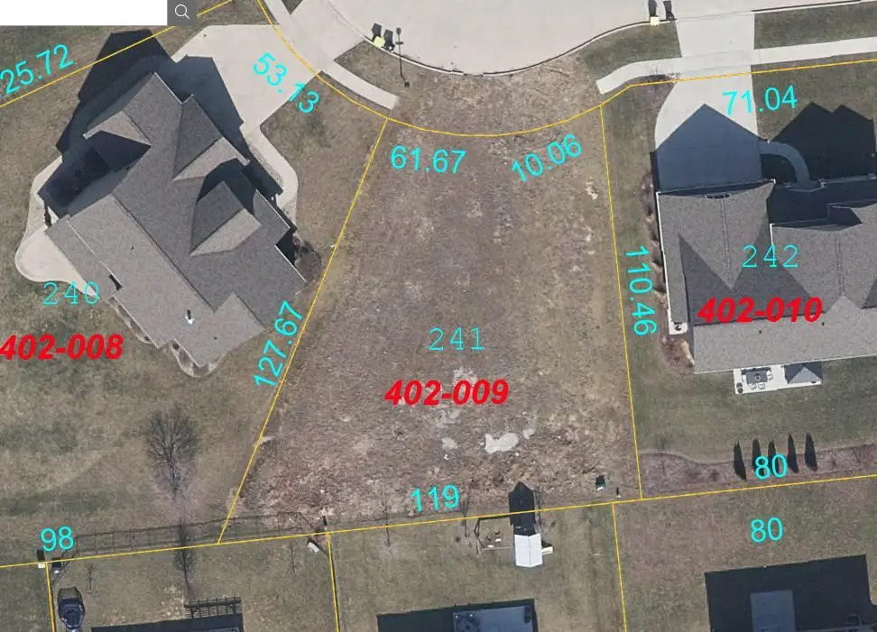 1766 Hicksii RD, Normal, IL 61761