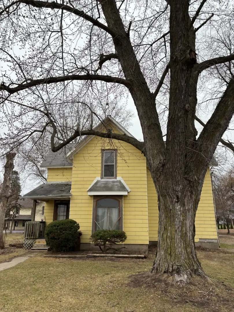 501 Washington ST, Prophetstown, IL 61277