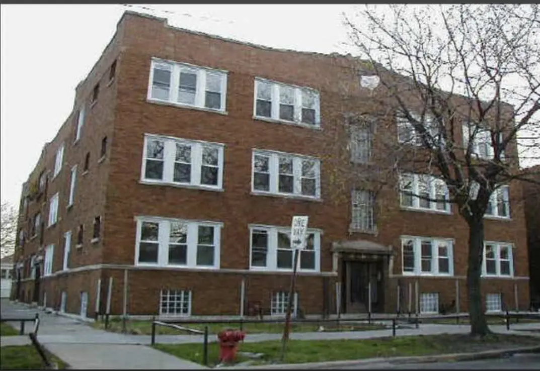 4056 W Crystal ST #1, Chicago, IL 60651
