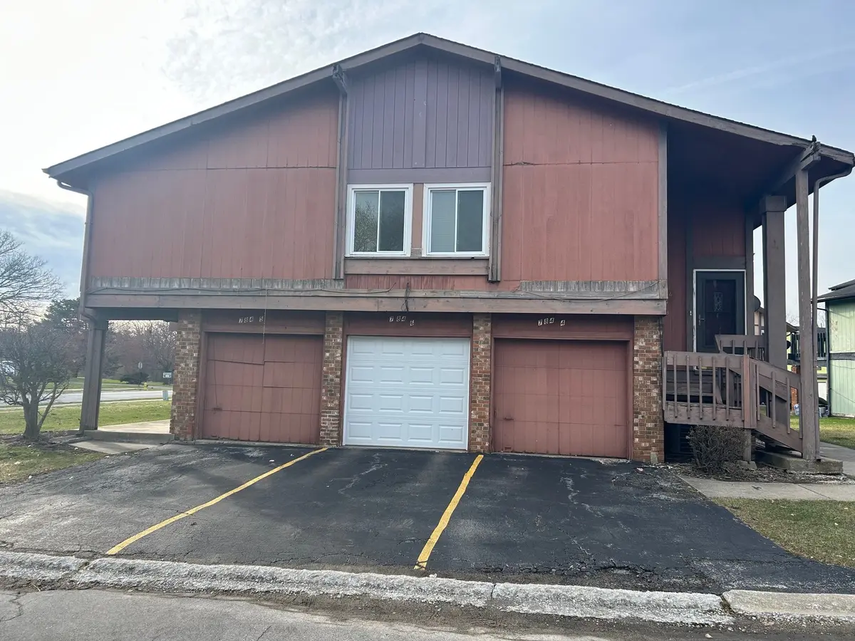784 Delmar CT #5, University Park, IL 60484