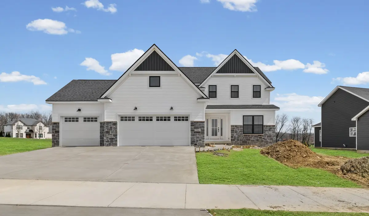1206 Willowgrove LN, Mahomet, IL 61853