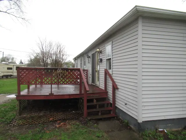 1 Charles DR, Rantoul, IL 61866