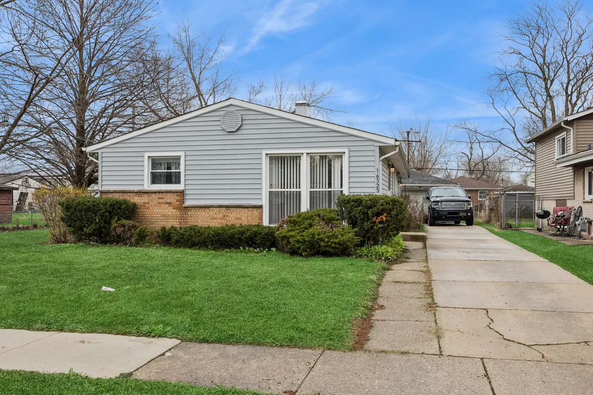 16323 Paulina ST, Markham, IL 60428
