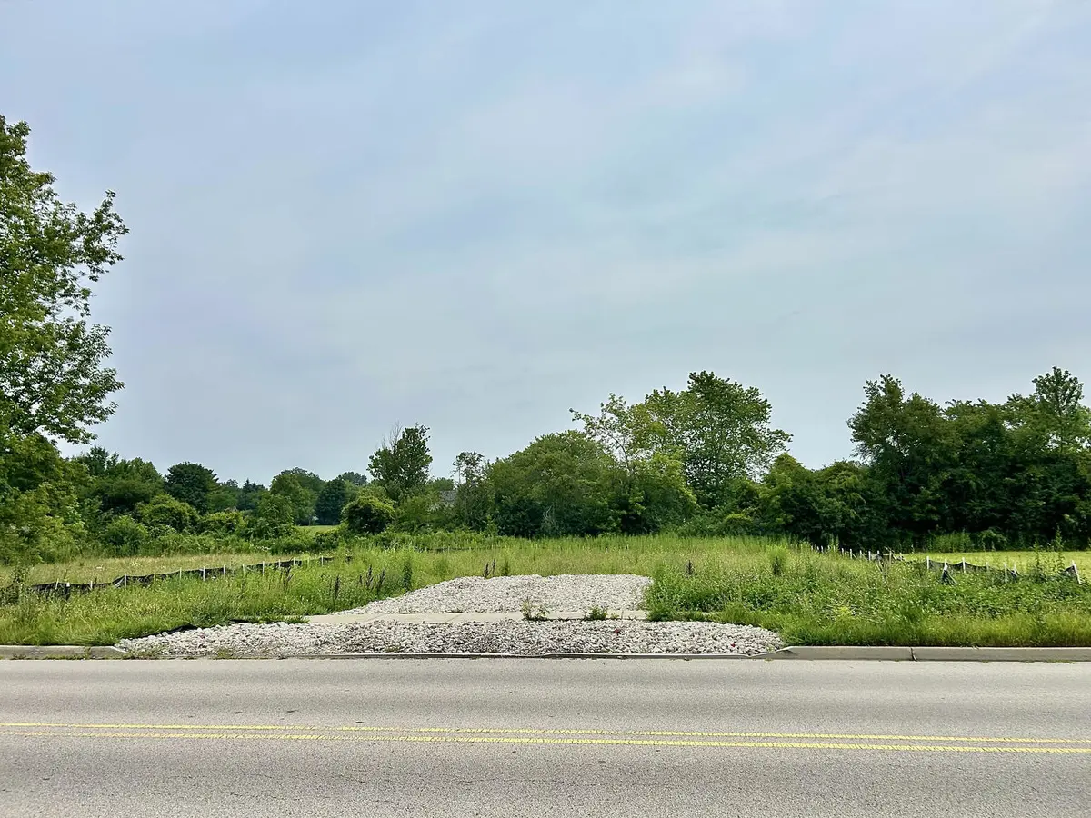 963 Belle Plaine AVE, Gurnee, IL 60031